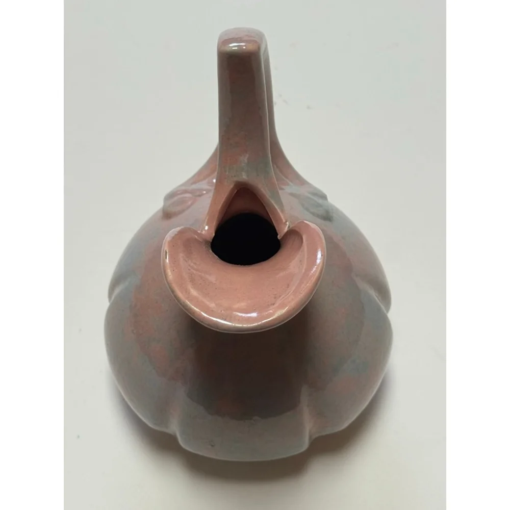 60's Gonder USA Pottery Footed Vase / Pitcher Mauve drip glaze Art Deco H-73 8